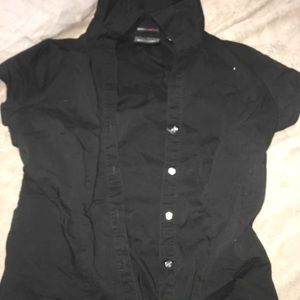 Black button up short sleeve blouse